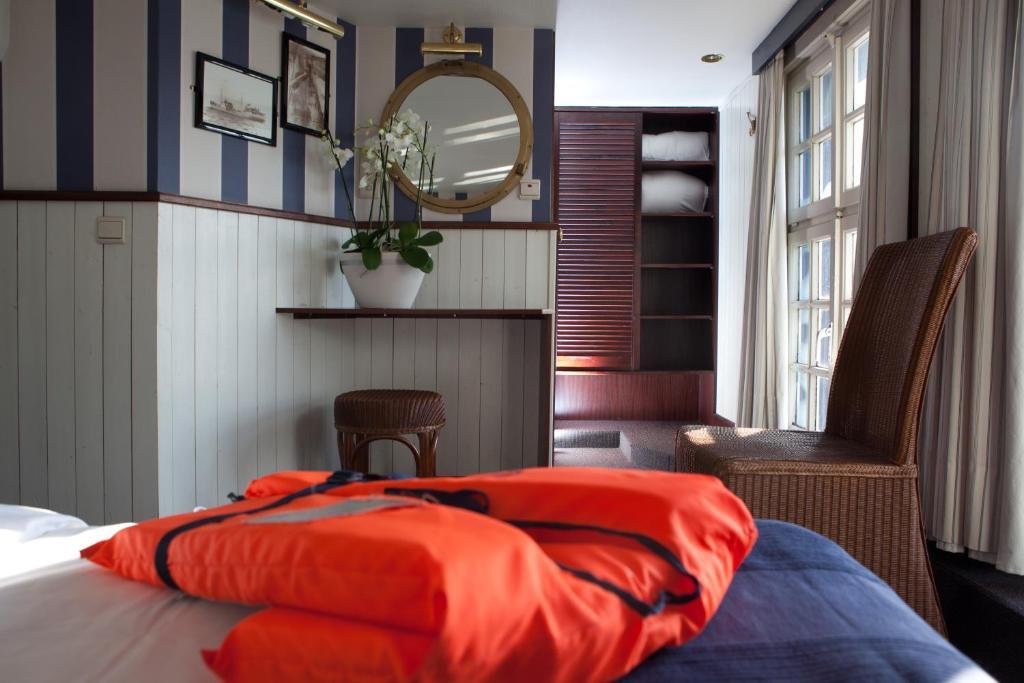 Boat Hotel De Barge Bruges Cameră foto